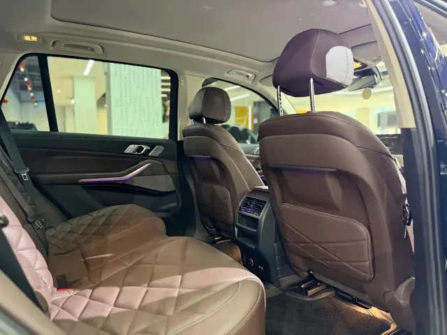 BMW X5 — Фото автомобиля 12
