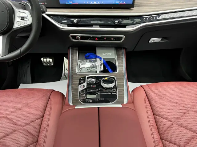 BMW X5 — Фото автомобиля 11