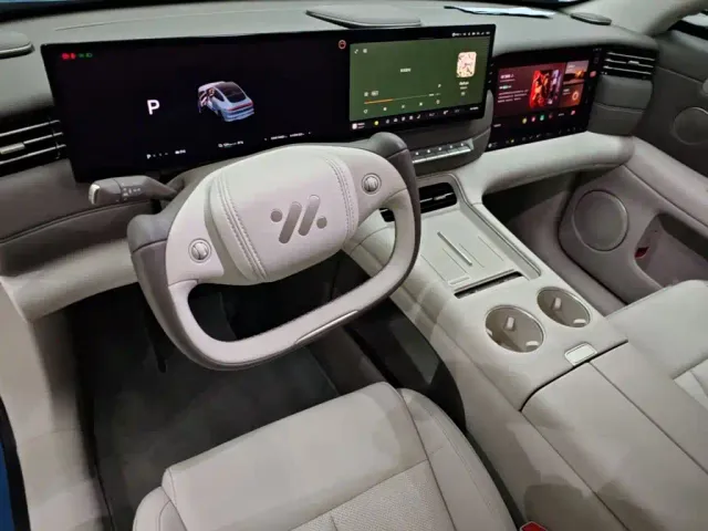 IM Motors LS6 — Фото автомобиля 9