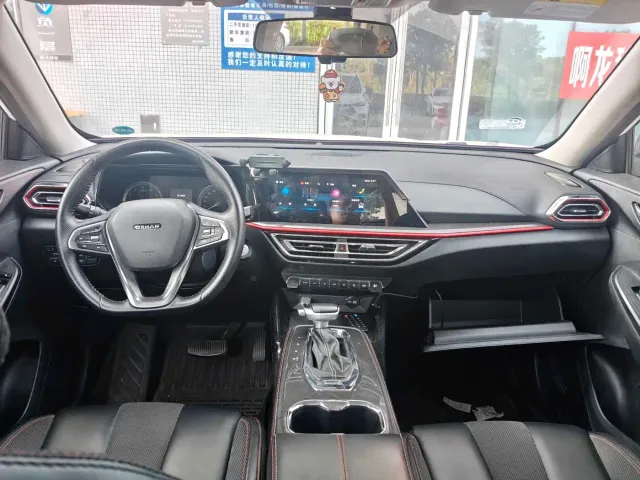 Changan Oushang X5 — Фото автомобиля 7