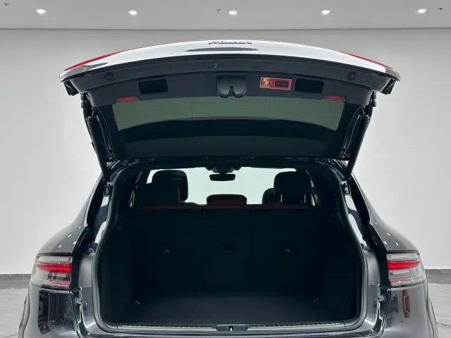 Porsche Macan — Фото автомобиля 30