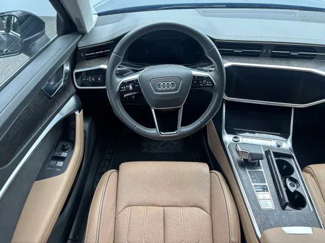 Audi A6L — Фото автомобиля 12
