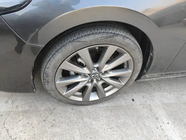 Mazda Axela — Фото автомобиля 22