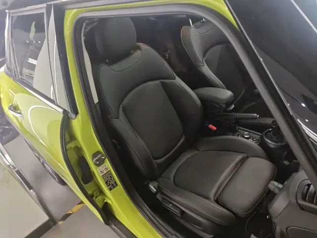 MINI Hatch — Фото автомобиля 24