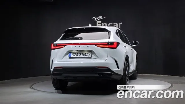 Lexus NX 2nd Gen — Фото автомобиля 4