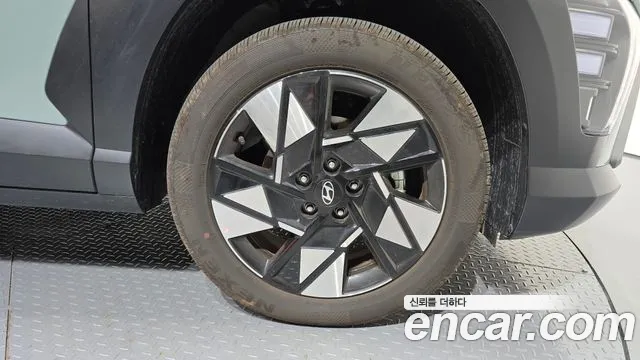 Hyundai Kona — Фото автомобиля 6