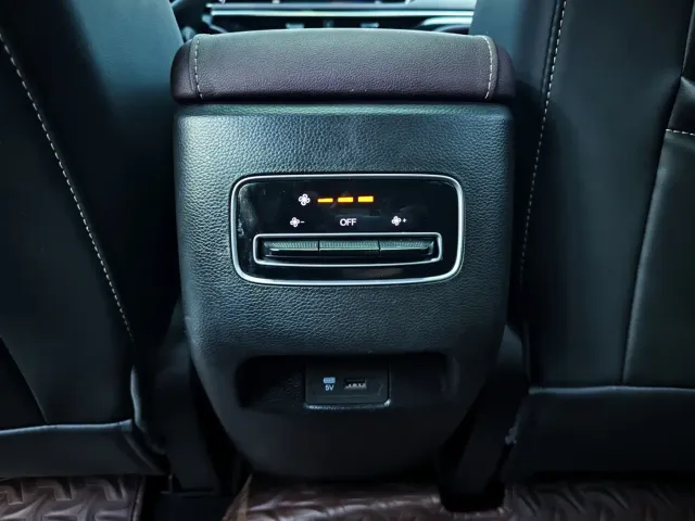 GAC Trumpchi M6 — Фото автомобиля 15