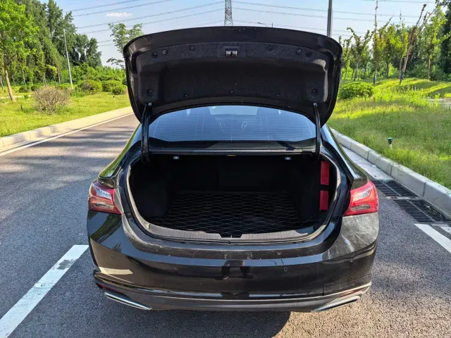 Chevrolet Malibu XL — Фото автомобиля 18