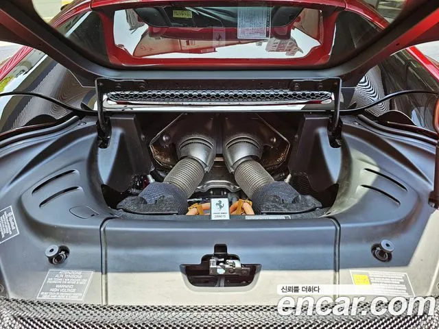 Ferrari 296 296 GTS — Фото автомобиля 18