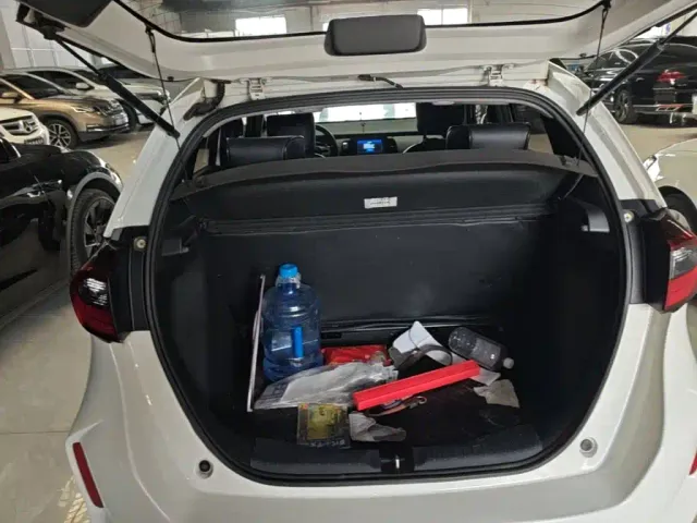 Honda Fit — Фото автомобиля 18