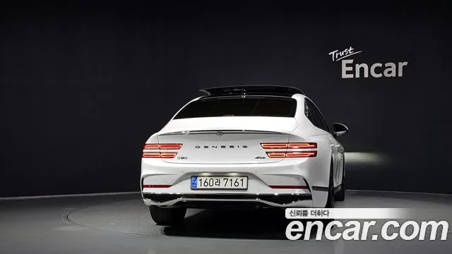Genesis G80 RG3 — Фото автомобиля 4