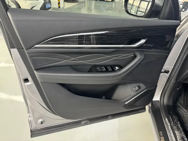 Geely Xingyue L — Фото автомобиля 4