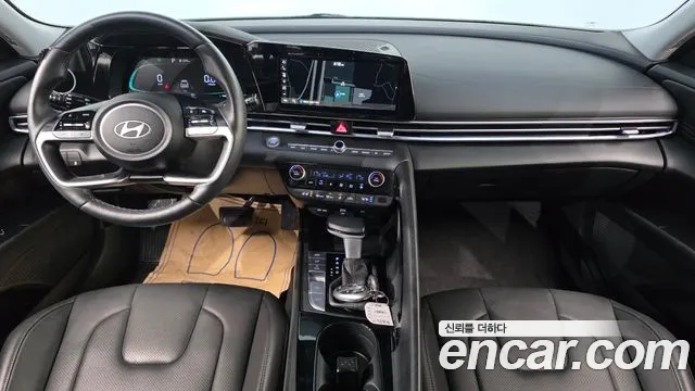 Hyundai Avante CN7 — Фото автомобиля 10