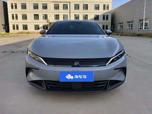 BYD Han — Фото автомобиля 2