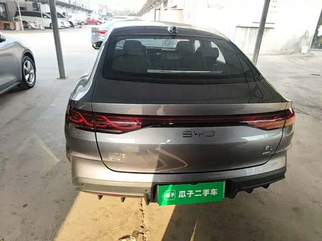 BYD Qin L — Фото автомобиля 5