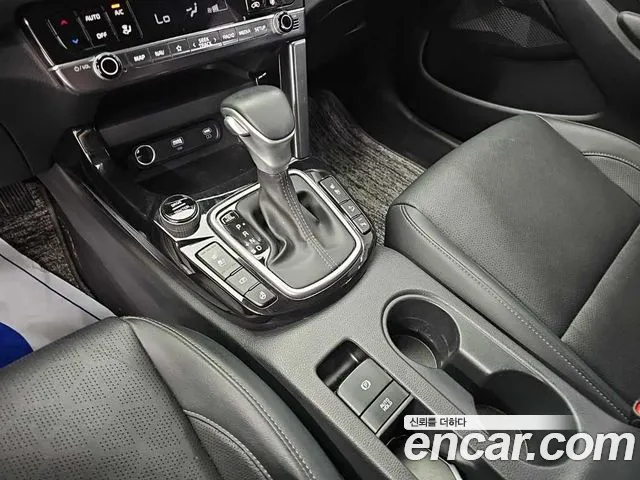 Kia Seltos Новый Seltos Бензин 2.0 2WD — Фото автомобиля 8
