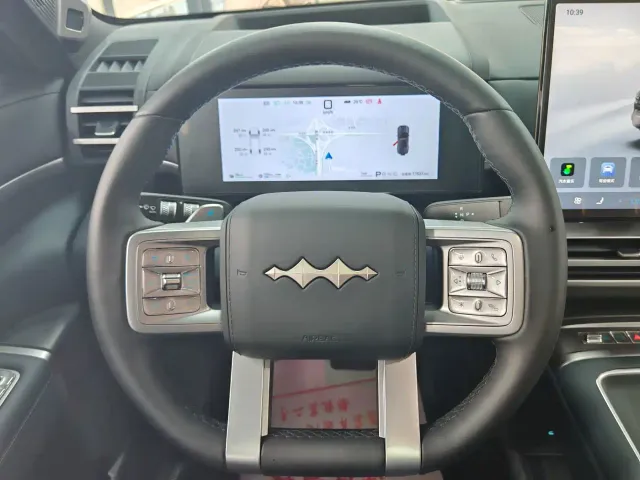 BYD FangChengBao Titanium 7 — Фото автомобиля 11