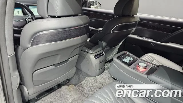Genesis G90 Бензин 3.5 Turbo 2WD — Фото автомобиля 28