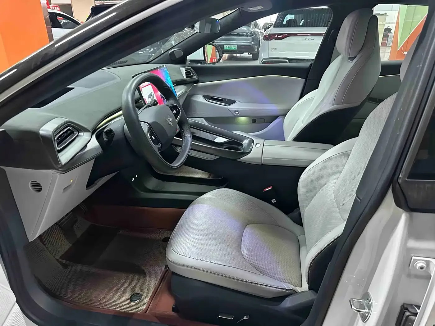 ARCFOX Arcfox Alpha S5 2025 Facelift 668MAX Divine Edition 200kW — Фото автомобиля 4