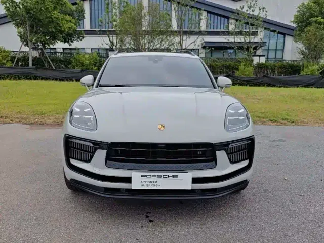 Porsche Macan — Фото автомобиля 2