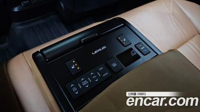 Lexus ES 7th Gen — Фото автомобиля 28