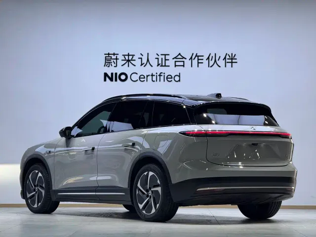 Nio ES6 — Фото автомобиля 8