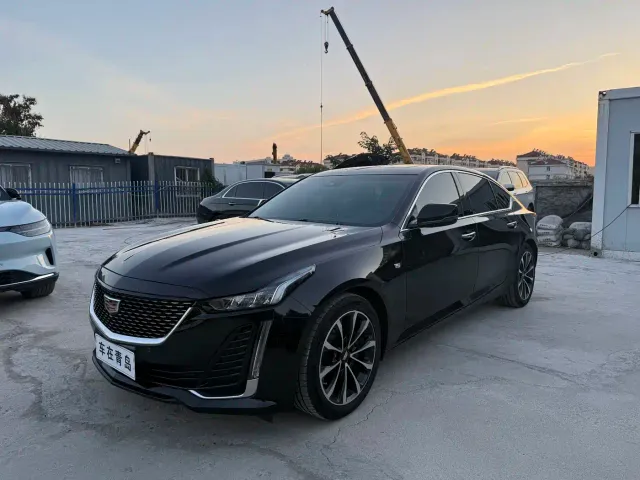 Фотография автомобиля — Cadillac CT5