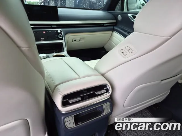 Genesis GV80 2.5T Бензин AWD — Фото автомобиля 15