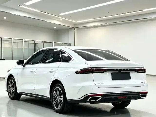 Geely Emgrand — Фото автомобиля 7