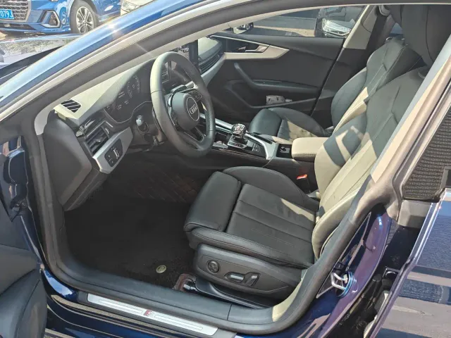 Audi A5 — Фото автомобиля 8
