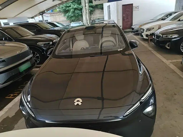 Nio ET7 — Фото автомобиля 2