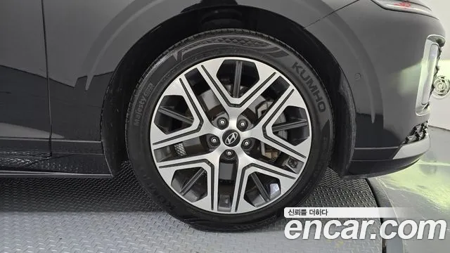 Hyundai Grandeur GN7 — Фото автомобиля 6
