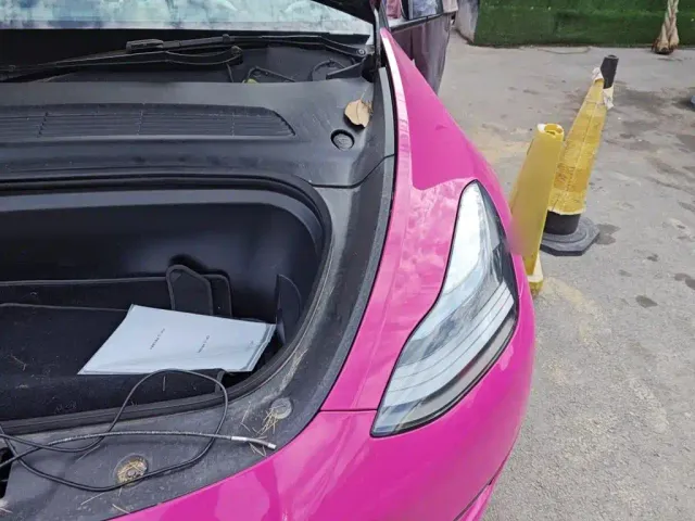 Tesla Model Y — Фото автомобиля 20