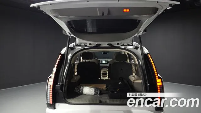Hyundai Ioniq 9 — Фото автомобиля 20
