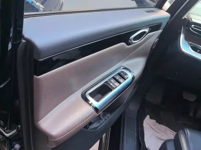 GAC Trumpchi E8 — Фото автомобиля 7