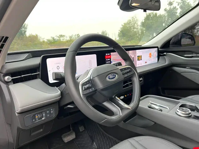 Ford Mondeo — Фото автомобиля 11