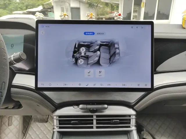 BYD Seal — Фото автомобиля 12
