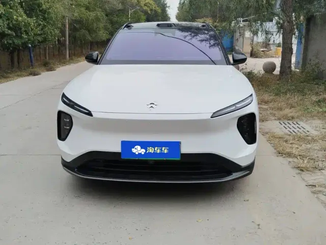 Nio ES6 — Фото автомобиля 2