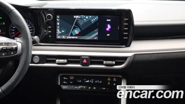 Kia K5 K5 3 поколение 2.0 LPI(Для проката) — Фото автомобиля 5