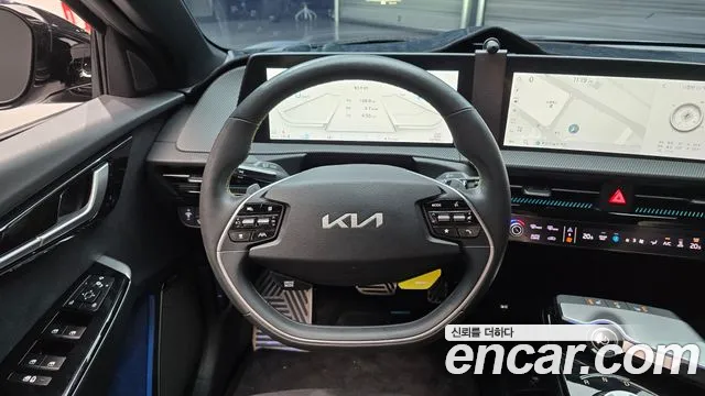Kia EV6 — Фото автомобиля 19
