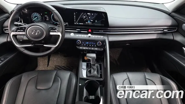 Hyundai AVANTE Avante (CN7) — Фото автомобиля 7