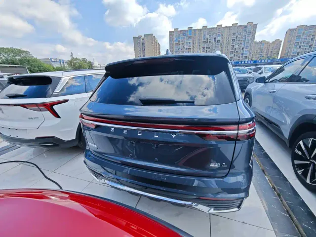 Geely Xingyue L — Фото автомобиля 15