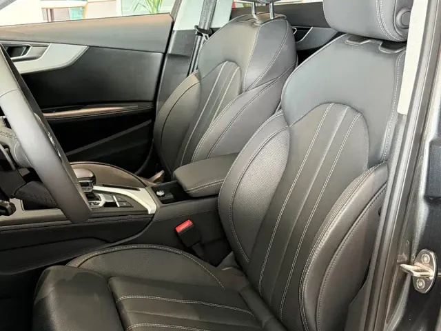 Audi A4L — Фото автомобиля 11