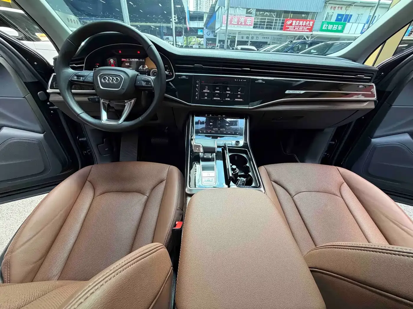 Audi Audi Q7 2024 45 TFSI quattro S line Sport — Фото автомобиля 19