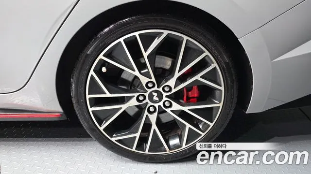 Hyundai AVANTE — Фото автомобиля 5