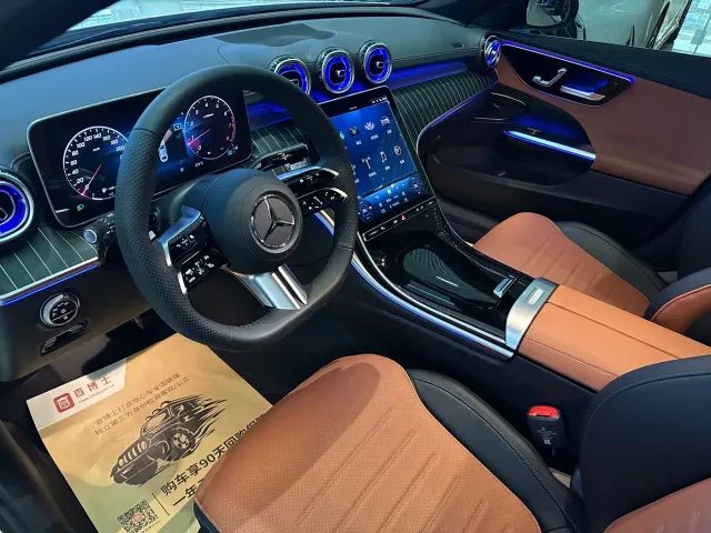 Mercedes-Benz C-Class — Фото автомобиля 4