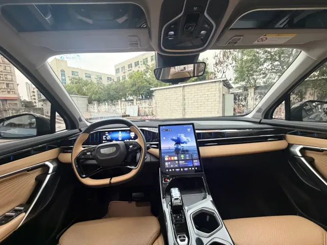Geely Boyue L — Фото автомобиля 6