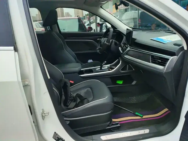 Haval H6 — Фото автомобиля 24