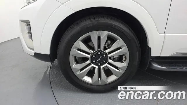 Kia Mohave Mohave The Master Дизель 3.0 4WD 5 мест — Фото автомобиля 5