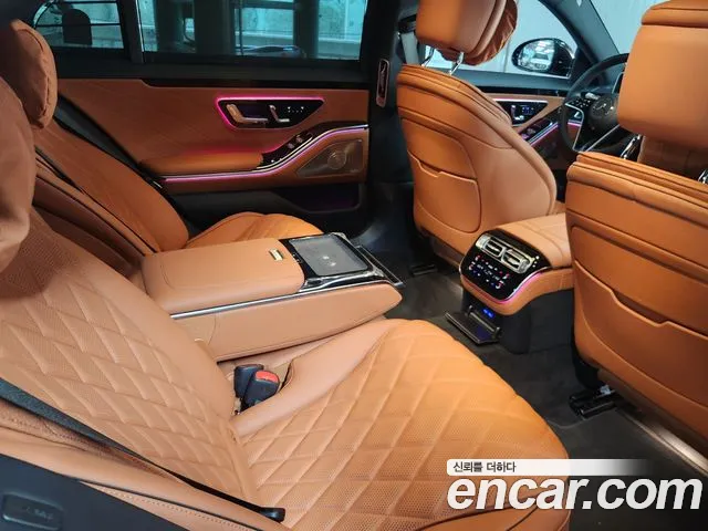 Mercedes-Benz S-Class — Фото автомобиля 14
